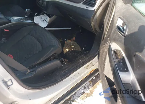 2011 Dodge Journey Mainstreet z USA, uszkodzony, nr VIN 3D4PH1FG6BT568134